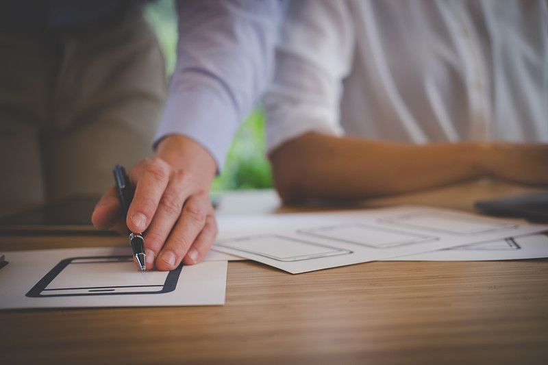 从哪几点看待模板网站与定制网站？